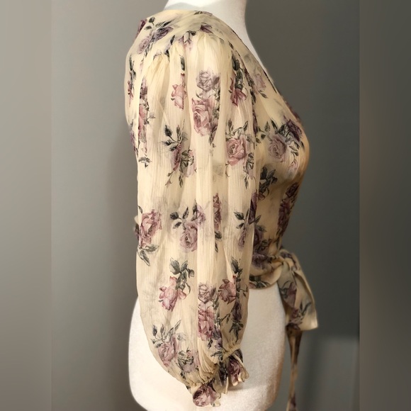 **SOLD** 🌸 LoveShackFancy 🌸 Domino Silk Wrap Top XS - Picture 3 of 16